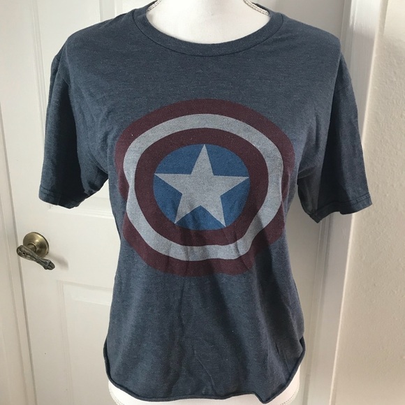 Marvel Tops - Marvel Captain America T-Shirt Sz Small